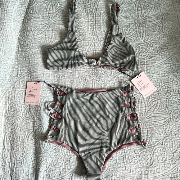 NWT acacia - Picture 1 of 4